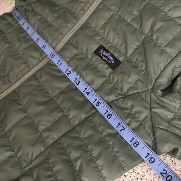 Patagonia Women’s Nano Puff Fitz Roy Trout Hoody Small Hemlock Green 84465 HMKG - Picture 13 of 16